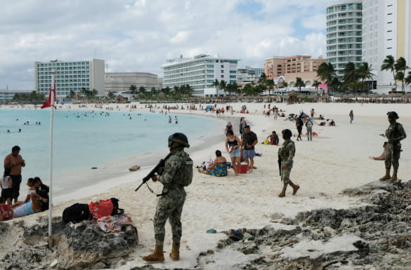 Common Crimes Tourists Face In Mexico